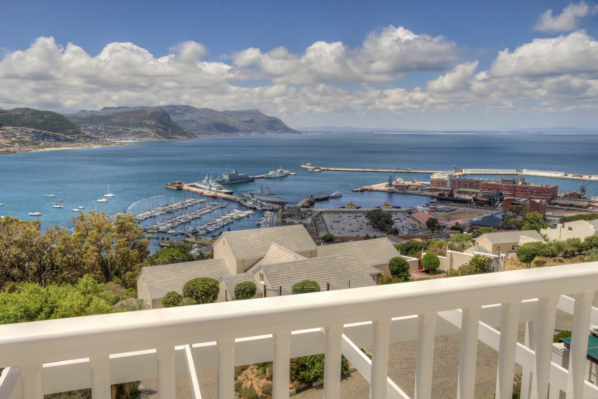 Penguin Palace Simonʼs Town Dış mekan fotoğraf